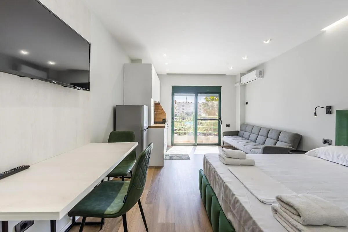 Studio Mare Blu By Ps Golem  Golem (Tirana)